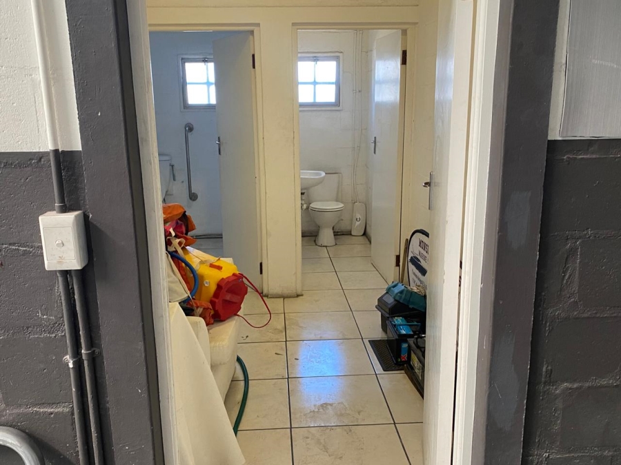 Commercial Property for Sale in Epping Industrial Western Cape